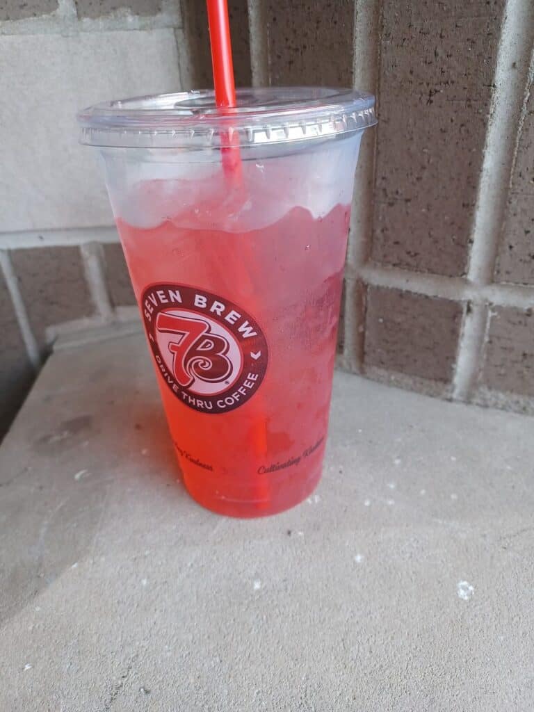 Green tea lemonade one pump strawberry