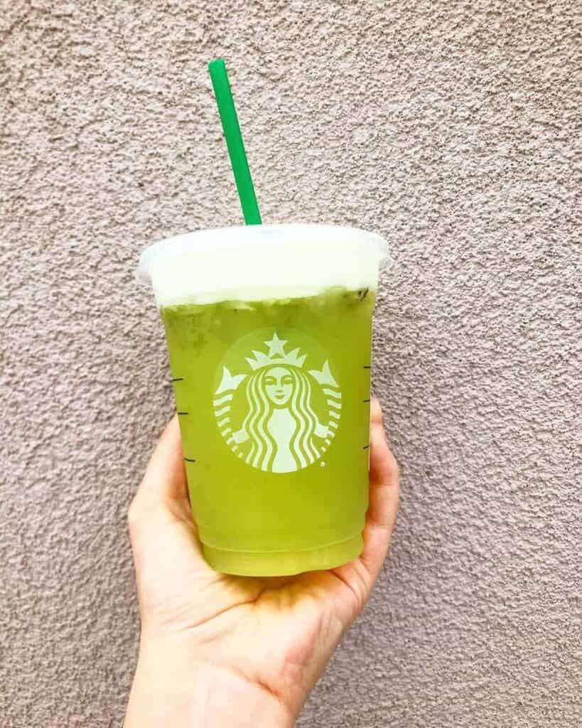 Kiwi Starfruit Refresher