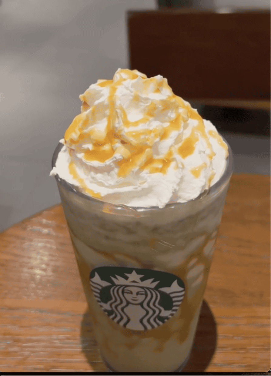 Matcha Vanilla Cream at starbucks