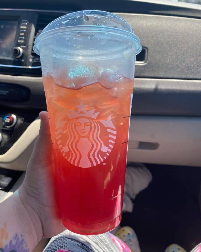 iced guava white tea w/o lemonade.