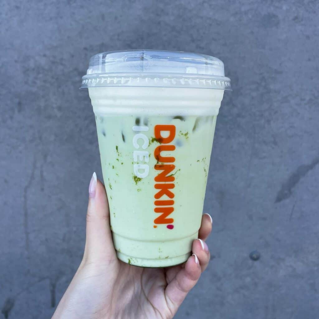 Vanilla-Cold-Foam-Matcha-Latte