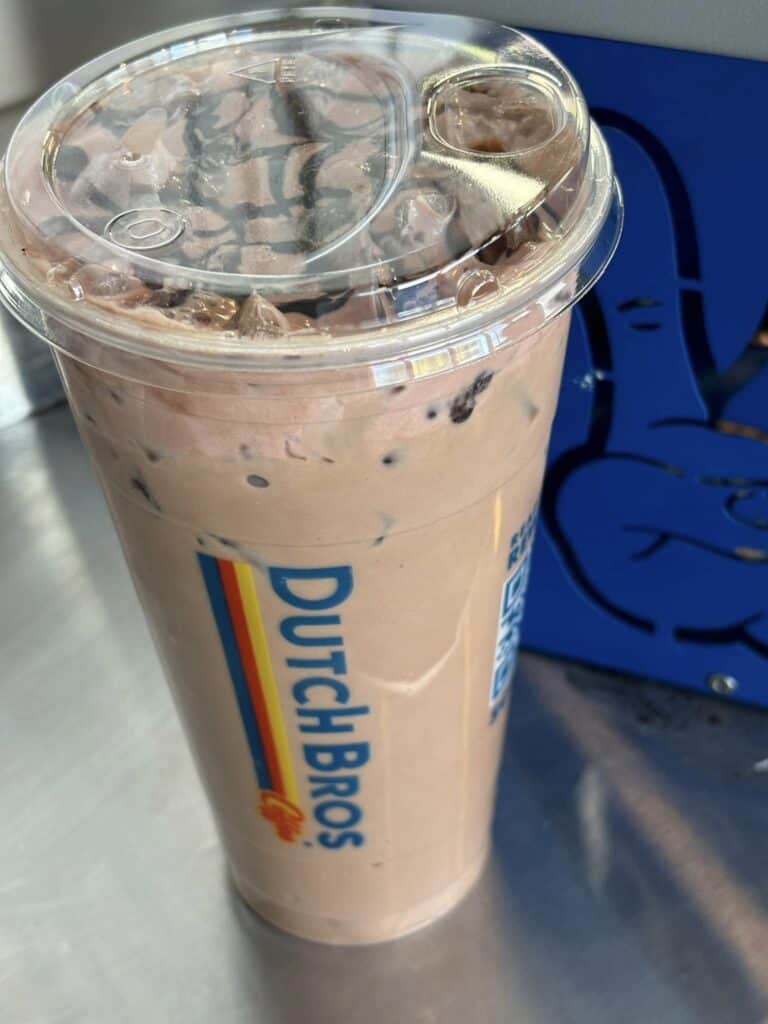 iced white chocolate strawberry & banana vanilla mocha