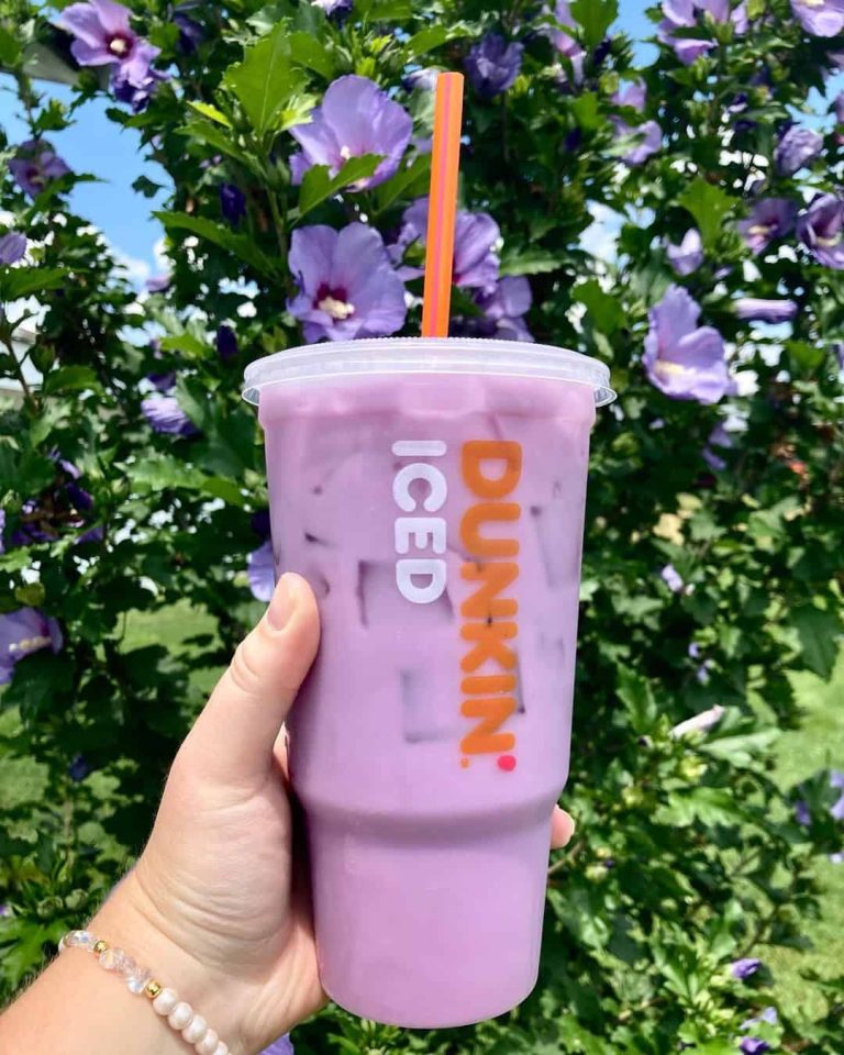 17 Best Dunkin’ Refreshers That Will Quench Your Thirst