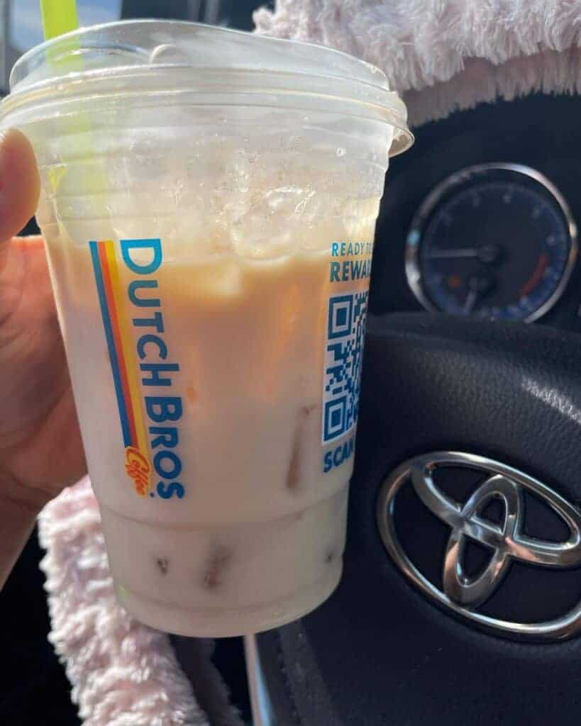 Chai-Tea-Latte-at-Dutch-Bros